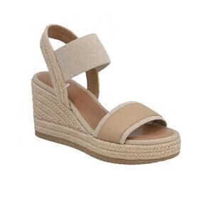 NEW MIA SHOES women's bayle wedge sandals in natural/ecru
